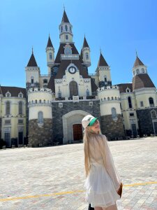 VonnaLein Vacation Pic 9