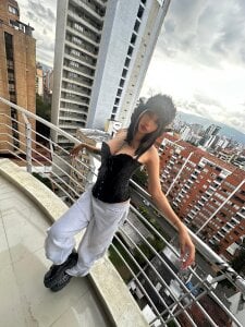 hisui_castles Big city life  3টি ছবি