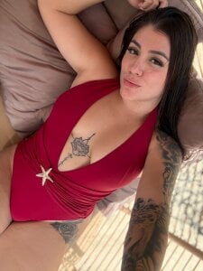 bonnieAnYou love teasing me from a distance Bild