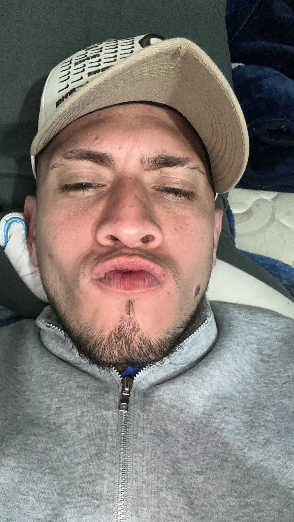 SebastianMaximoff_ immagine di tendenza 6065