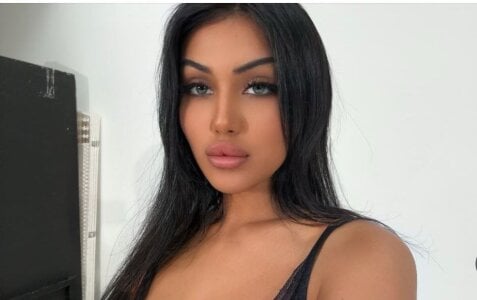 AlexaValmont Public Billede 4