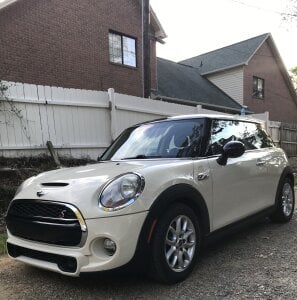 messyclumsyprincess My mini Cooper S 🤍 🖤 Pic 9