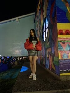 Lia_Moon_Official: 🩶🩶 ( 3 фото)