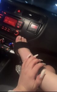 lizz_lunna kullanıcısının My body doesn't speak... it whispers temptations 🔥👀 albümü -  6 fotoğraf