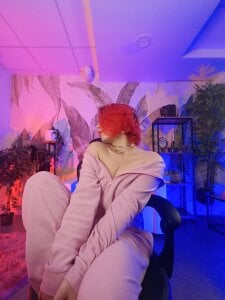 MarcelineChi Public slika 2