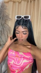 Mara_royal Public Pic