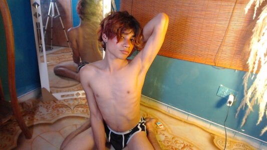 Leo_Glow A sensual and daring boy Foto