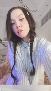shesnotuwu