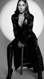 AdeleAndersonn Black and White 圖片 3