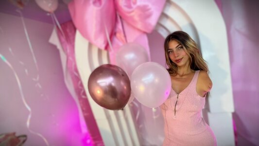 DulceeEsmeralda SPECIAL DAY 💗 Pic 4