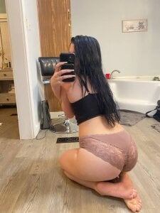 Kaylaluvv Public Pic 2