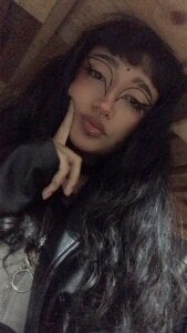 MeowMota_ Meow Pic 2