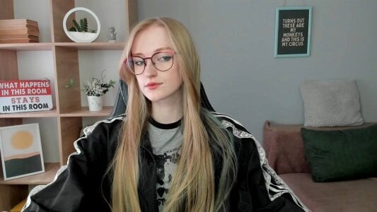 Cinnabonnn_ Public Foto