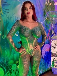 LaraBaker 🔱🌊Immerse yourself in ion with Mera🔱🌊 Photo 2