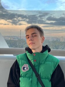 MarcusLargus Public Pic 6