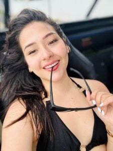 KateJohnson_ Public  2. fénykép