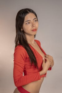 Mia_Naive Public Poză 5