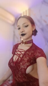 LaxiZoe Dark Babe Energy 🖤 Gambar 3