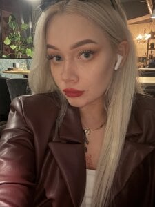 Public de lucyirl  2 photos