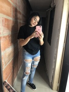 Sweet_xuee18 What a beautiful smile, what beautiful eyes Foto 3