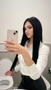 ilariea_girl Public Pic 7