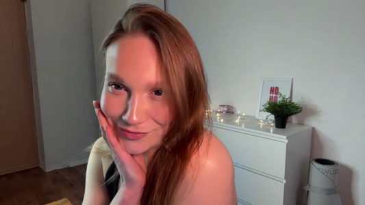 ( ⸝⸝´꒳`⸝⸝) od Kalli_ly  4 snímek