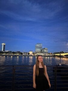 Hey__wey Energy that is infectious Gambar 3