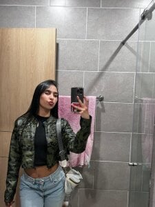 daphnee_bloom Public Pic 6