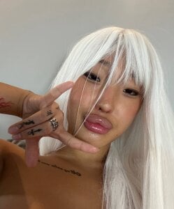 EIeniVanwart Another cool wig look Hình 4