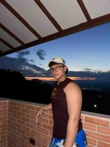 Valentin0_3 great day 😍 Exploring art and nature Bilde 4