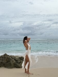 Milly_Meyson Public Hình