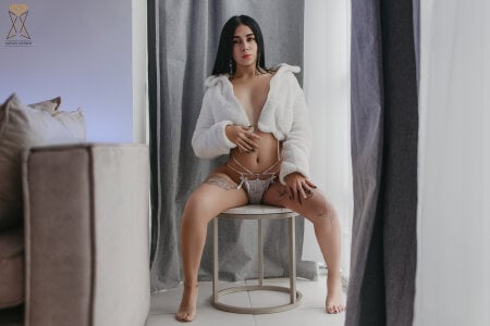 Ivy_rein Public Immagine  3