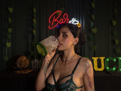 annie_shine_ Saint Patrick🍀 Pic 3