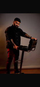 Lyon_vachbussines man Bild 4