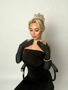 JulyMilky Public зображення