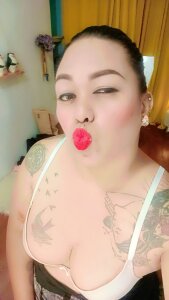 EmmaKantutera Public 사진 5