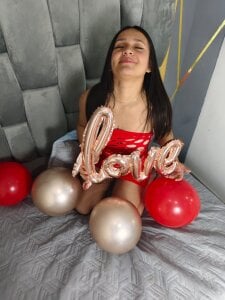 Ayla_Han san valentin Gambar 3