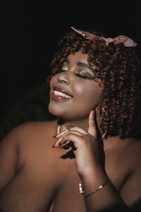 Rebeka_spencer smile life is beautiful Gambar 2