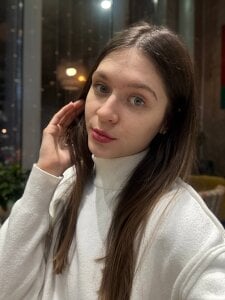 MinaMancilla snack time Pic 4