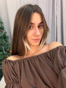 NilaBartkus After a busy weekend😅😄 Pic 4