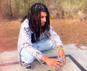 📸 de BigPrettyDick777  6 photos