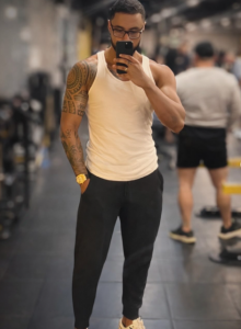 Zdjęcia LiamGarcia1 in the gym, so sweaty: 