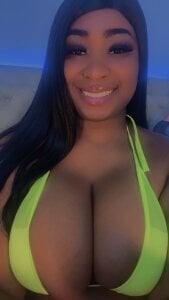 ahegao👀 de KimberlyBigBoobs  2 Imagens