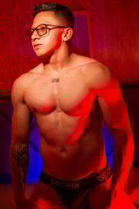 david_lan_gh Nice way to pose, 💪🏻SEXY BODY GYM 💪🏻 Pic 3