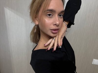 LornaBuffkin dyed for myself Pic 5