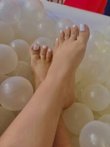 SophieHarris_ Something for you👣❤️ Immagine  2