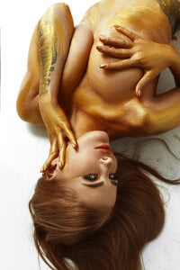 Russian-She-bear Gold Hình 5