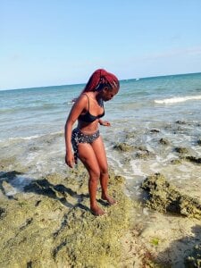 IVY-BLUEE Public Pic