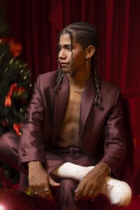 Maxim-Walker Navidad 2025 Pic 2