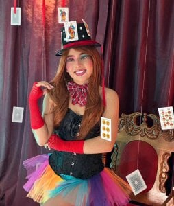 IbizaJacobs Lost in the Hatter's world Immagine  3